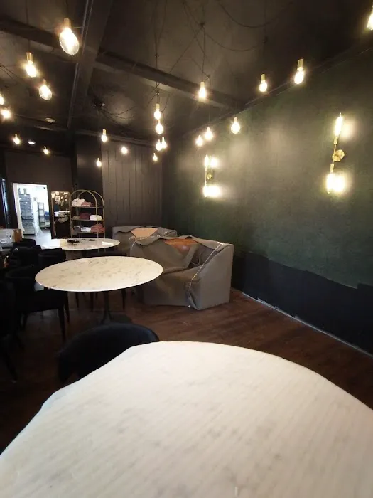 A1 Siding and Roofing Picture 3