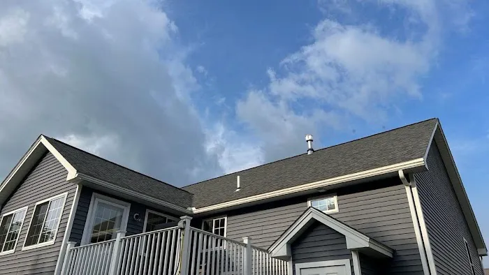 Jasmor Roofing & Contracting Picture 2