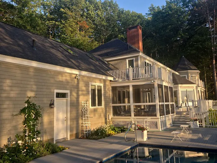 Jasmor Roofing & Contracting Picture 7