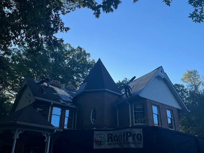 Roof Pro and Home Improvement Inc Picture 7