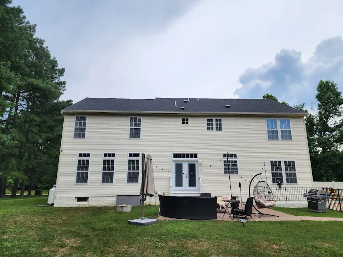 Summit Exteriors, LLC Picture 1