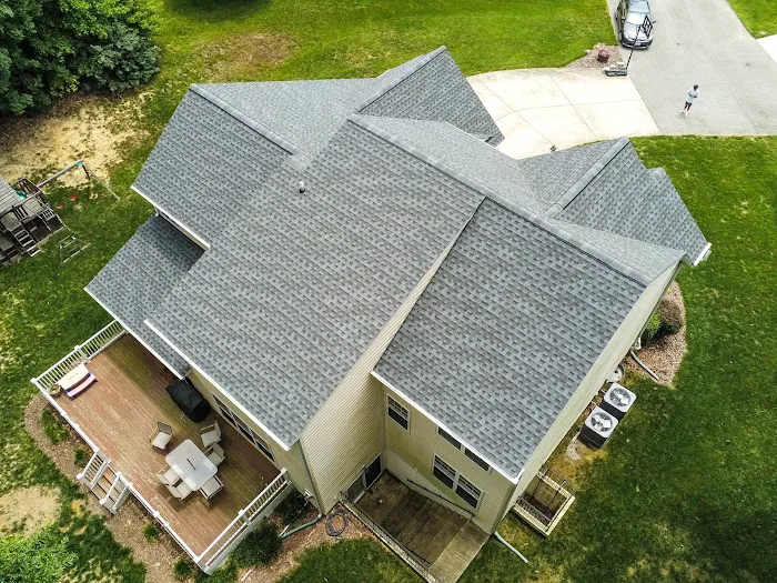 Summit Exteriors, LLC Picture 8