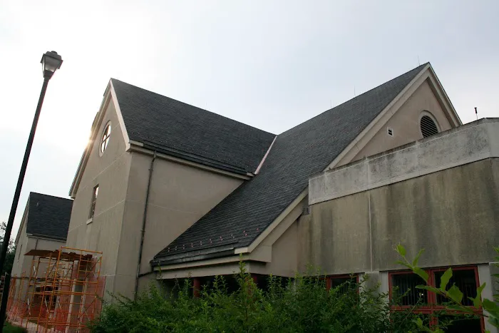 Heidler Roofing Picture 1