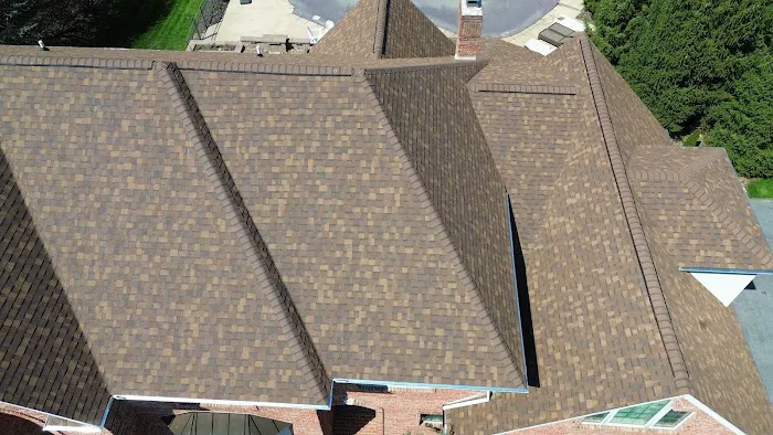 Tip Top Roofing and Siding Picture 3