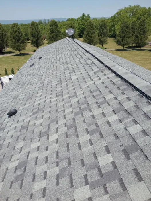 Tip Top Roofing and Siding Picture 6