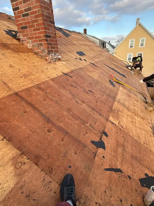 757 Roofing & Siding Picture 1