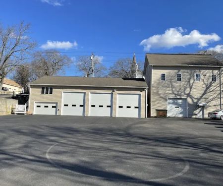 L & L Roofing Company