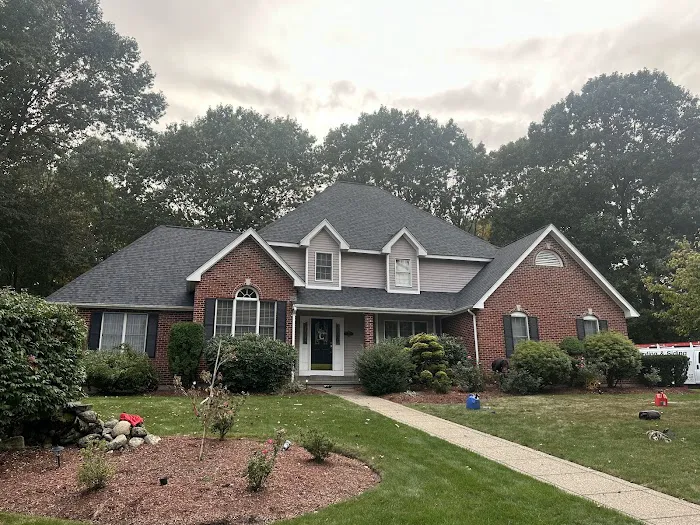 Desautels Roofing Picture 9