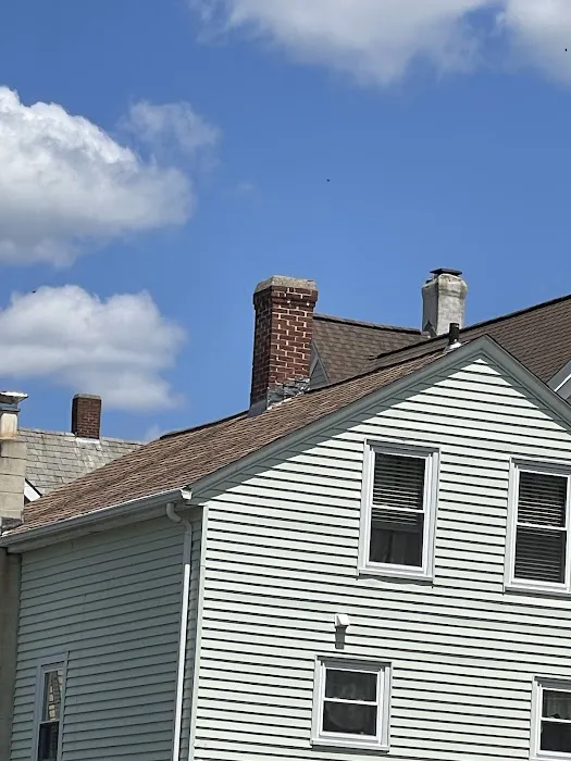 Tim's Roofing and Siding Picture 1