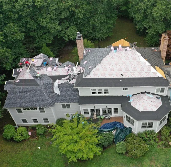 Above Brothers Construction Picture 8