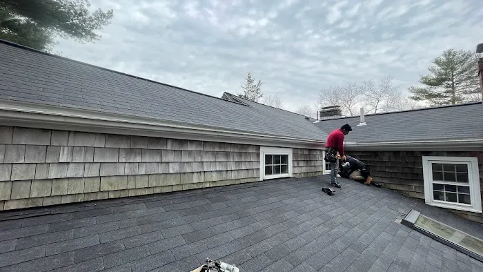 SKYLINE ROOFING & SIDING SERVICES INC Picture 9