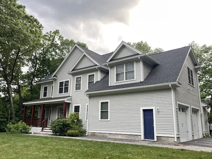 SKYLINE ROOFING & SIDING SERVICES INC Picture 4