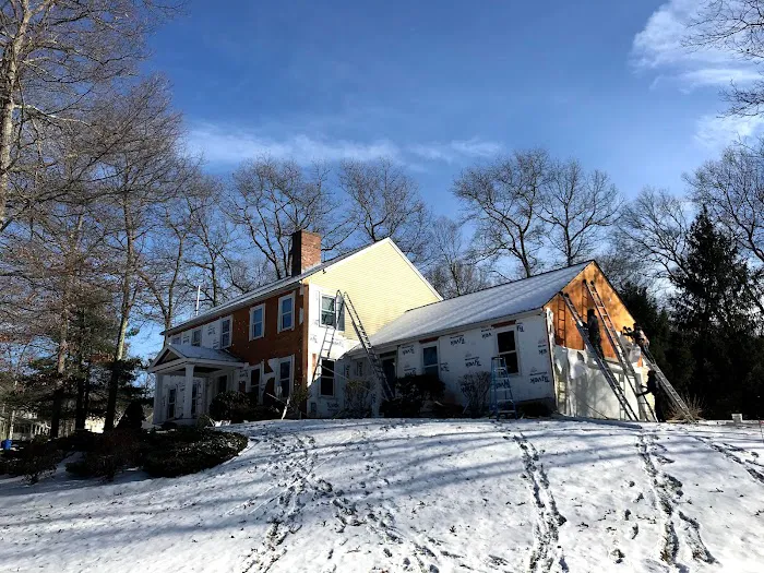 Advanced Roofing, Siding and Windows Inc. Picture 1