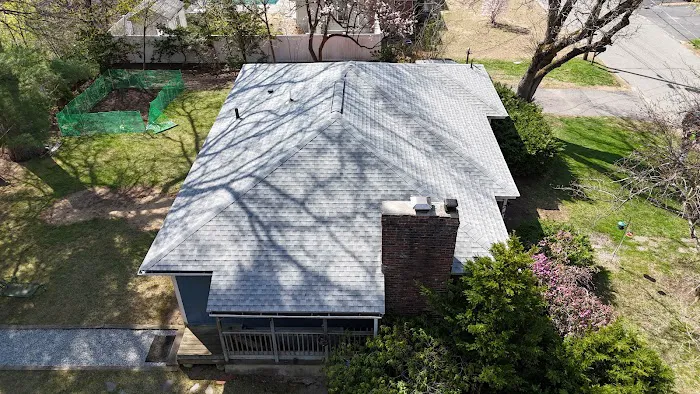 Qualified Roofing LLC Picture 3