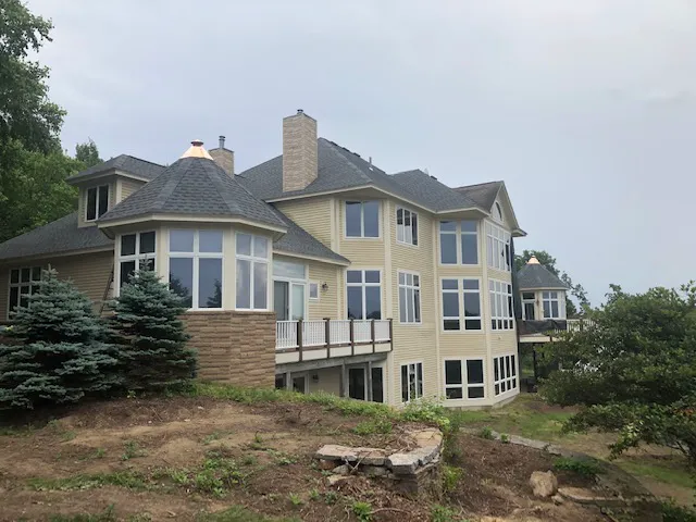 Pyramid Roofing Picture 4