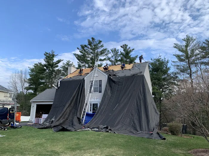 Pyramid Roofing Picture 3