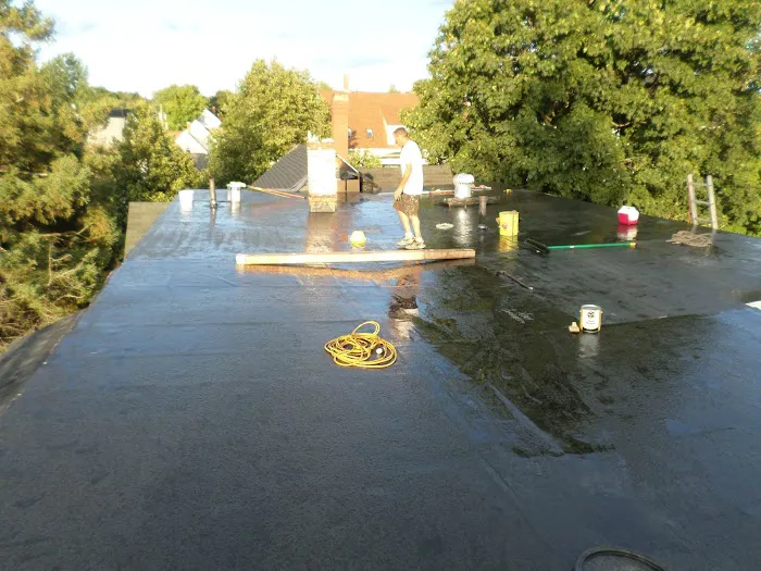 Extreme Roofing and Siding Picture 9