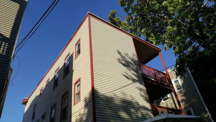 Piper Roofing & Vinyl Siding Picture 9