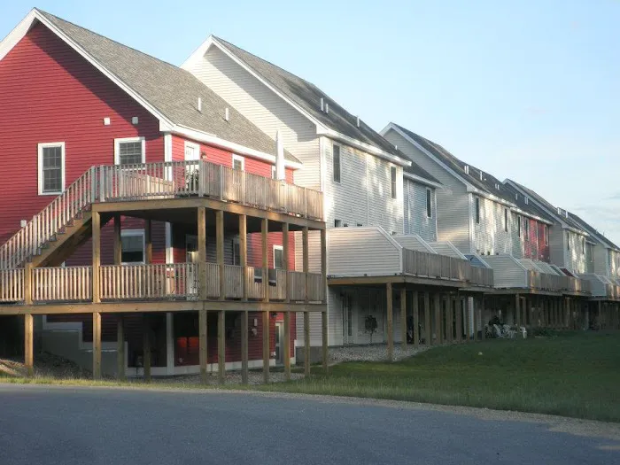 H & H Exteriors Picture 8