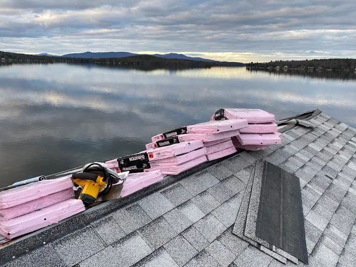 Winnipesaukee Roofing & Siding Picture 9