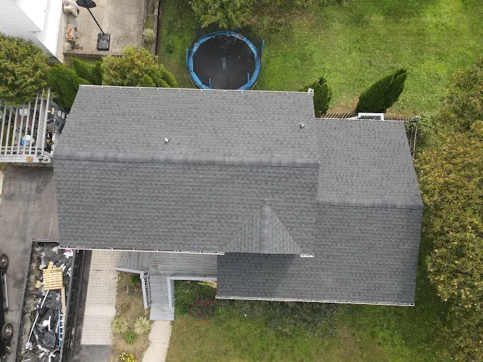 One Up Roofing Picture 4