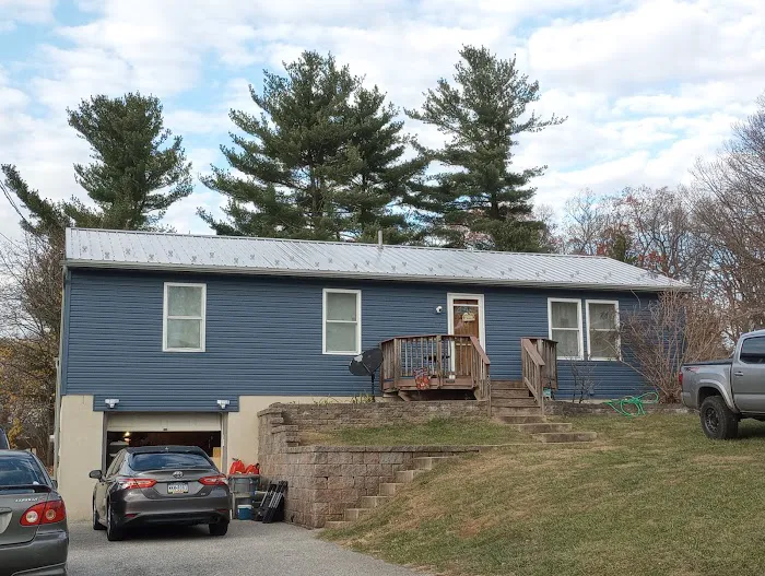 Hickory Roofing and Construction Picture 6