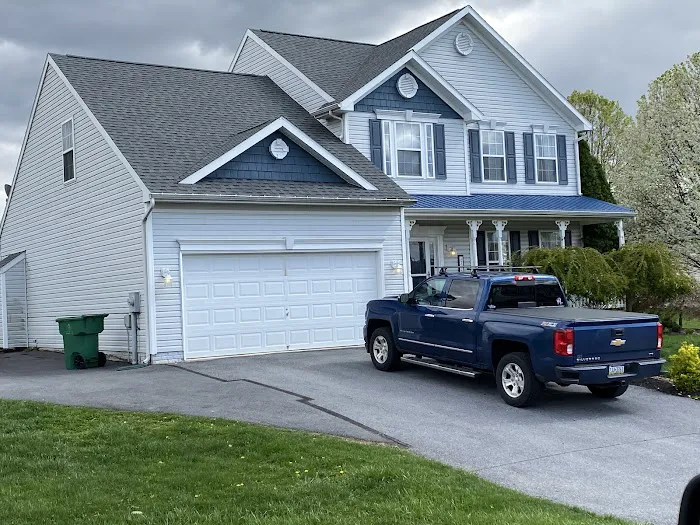 C &J Roofing, LLC Picture 3