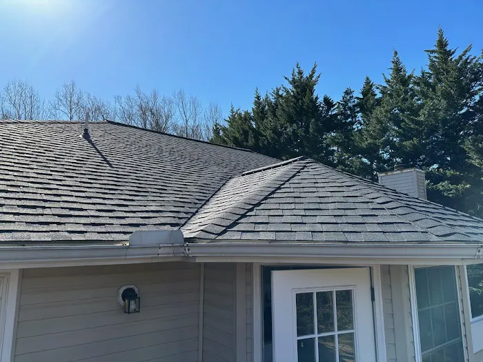 Rheam's Roofing & Remodeling Picture 1