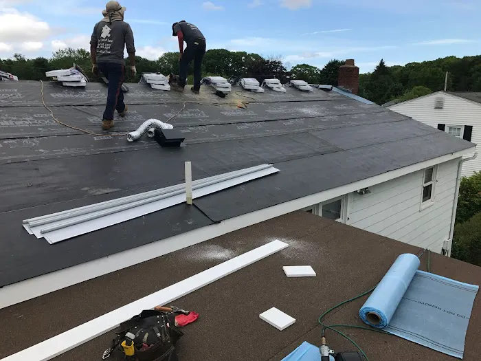 MR. ROOF. INC Picture 1