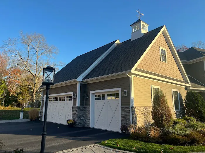 B & R Fournier Construction Inc Picture 1