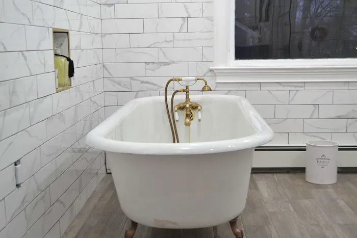 Lion Exteriors and Construction Picture 6