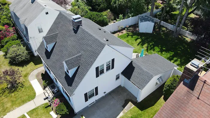 Skyview Exteriors Picture 7