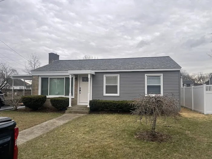 Mike's Roofing Construction Picture 9