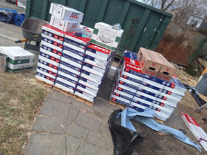 CASTRO ROOFING CONSTRUCTION INC Picture 7