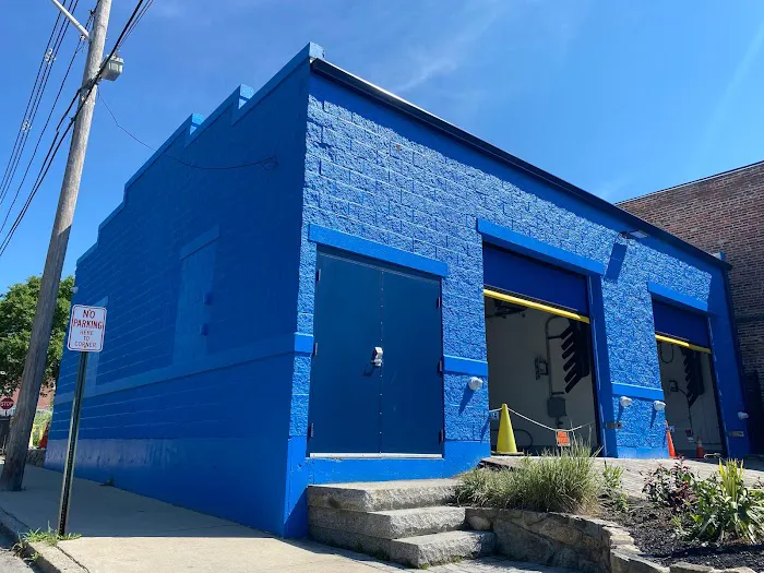 US Siding & Roofing, Painting and Windows Picture 3