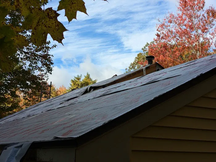 Adam Vaillancourt Roofing & Gutters Picture 7