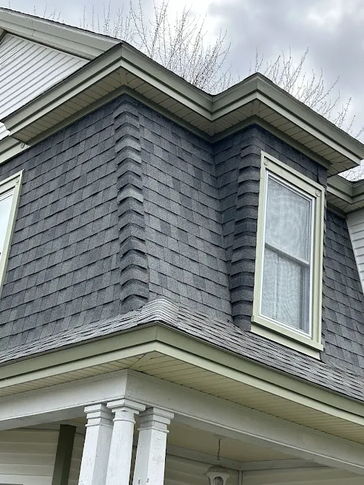 Defrancesco's Quality Roofing Picture 2