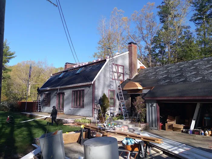 Rj's Roofing and Siding LLC Picture 1