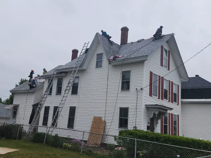 Rj's Roofing and Siding LLC Picture 7