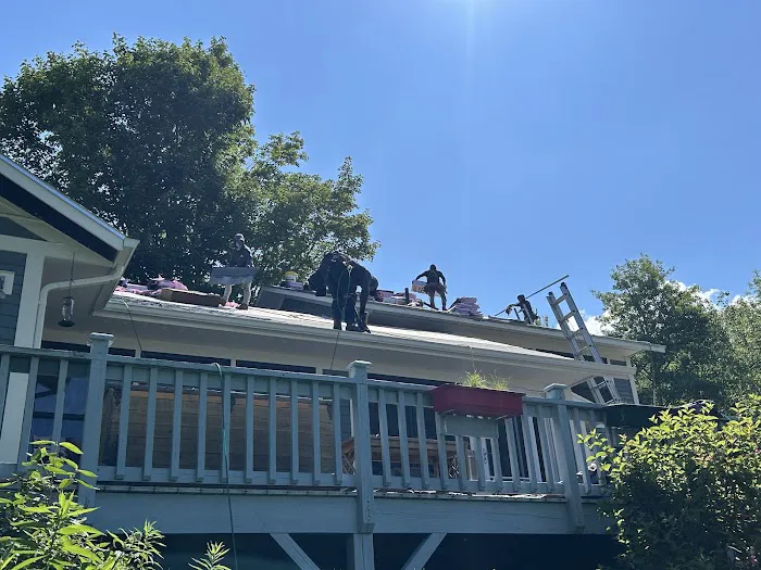 Three Mountain Roofing Picture 3