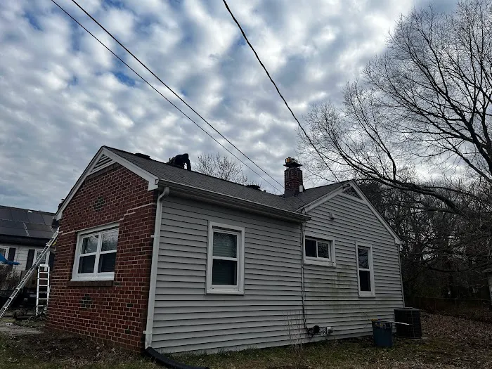 House Transformers Inc. Picture 3