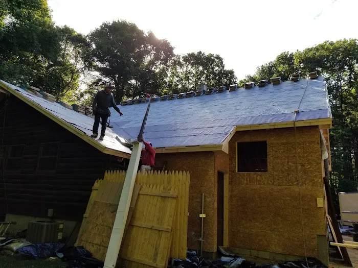 AID Roofing Picture 1