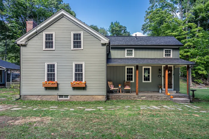 United Home Experts Picture 8