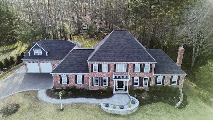 H&R ROOFING Picture 7