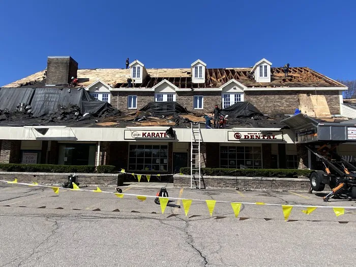 J&R Construction Roofing Picture 8