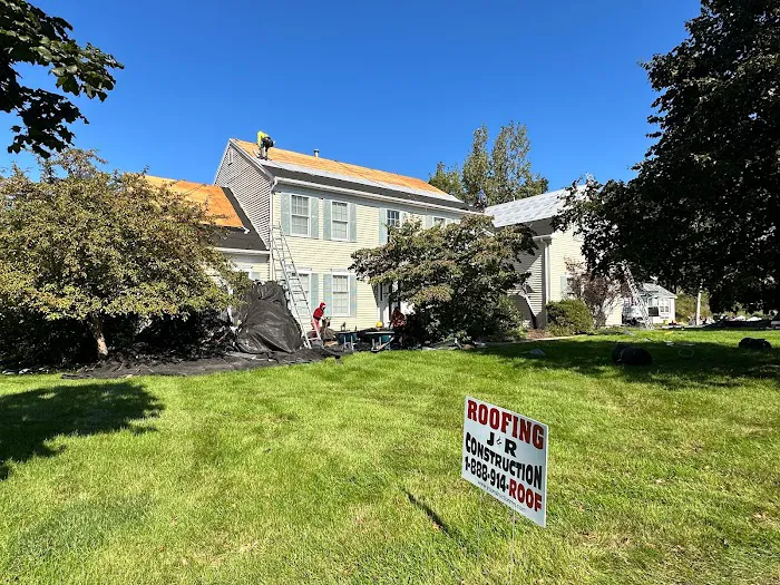 J&R Construction Roofing Picture 9