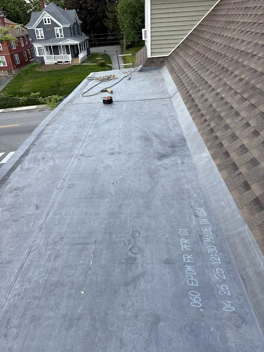 JCR PRO WINNER CONSTRUCTION INC Picture 9