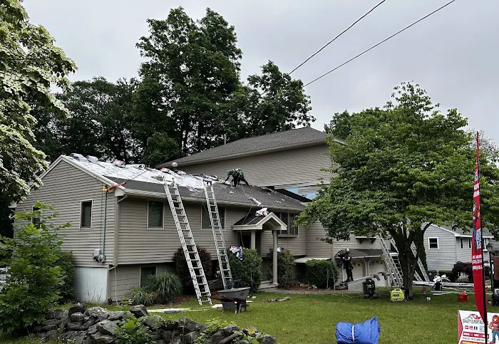 QUALITY EXPERT ROOFING CORP Picture 3