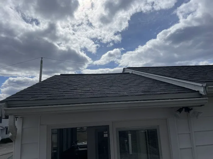Joe's Roofing Lowell Picture 5