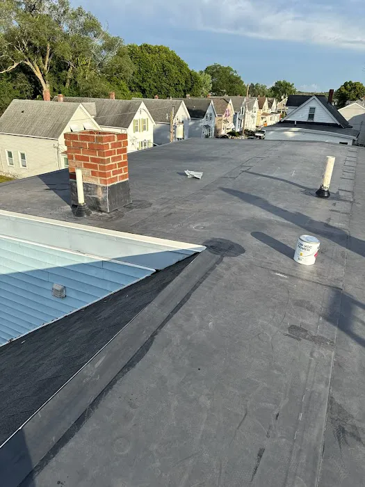 Joe's Roofing Lowell Picture 10